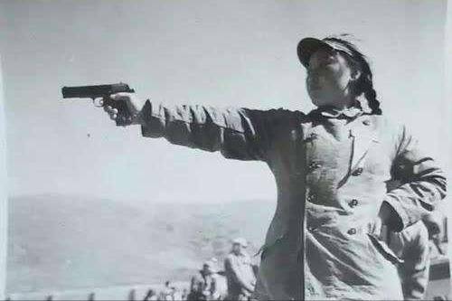 92岁志愿军女兵打靶10发97环，传奇的背后