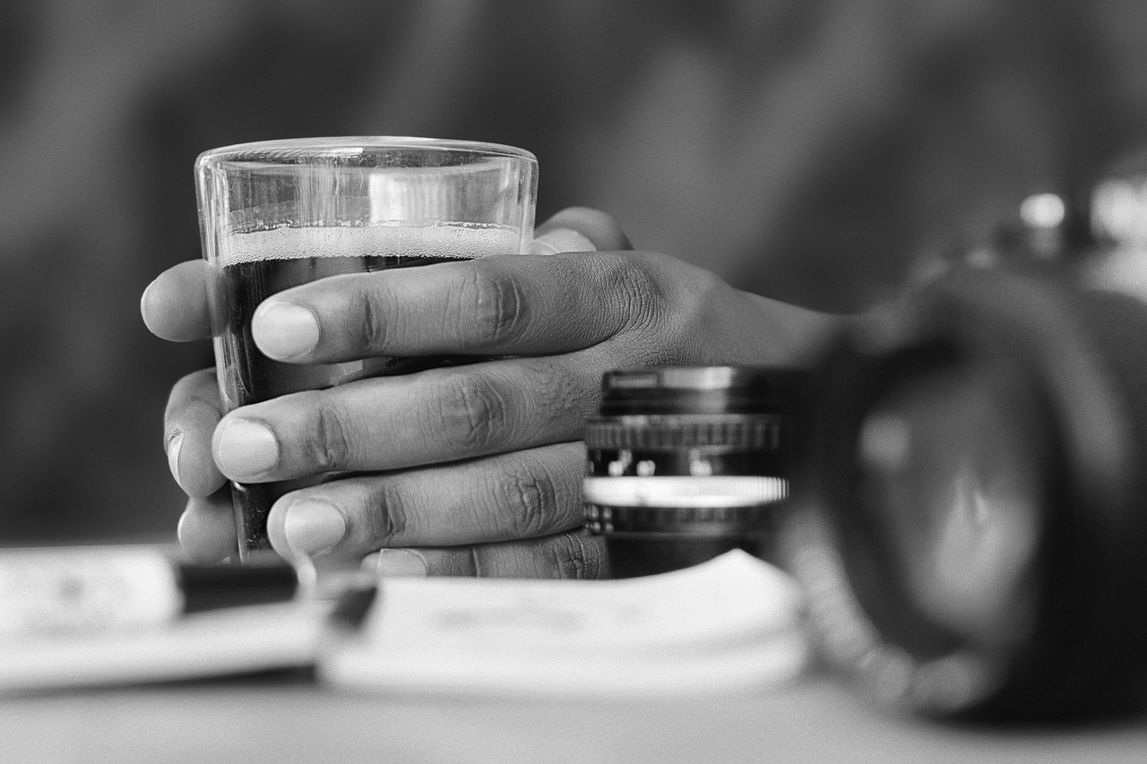 哈尔滨通报，1014人离世后多领养老金事件全面解析